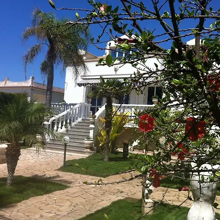 Bed & Breakfast Sissi Cava dʼAliga