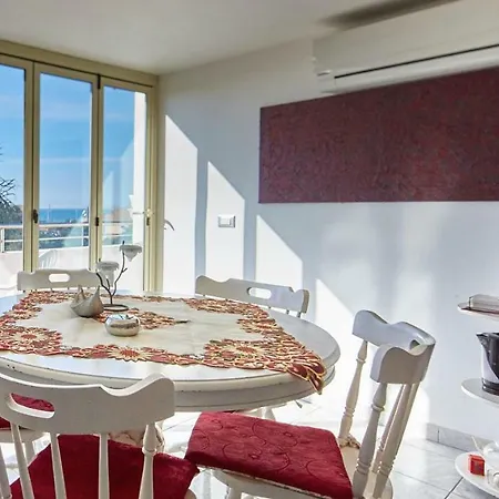 Sissi Bed & Breakfast 4*