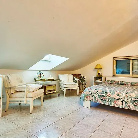 Bed & Breakfast Sissi Cava dʼAliga